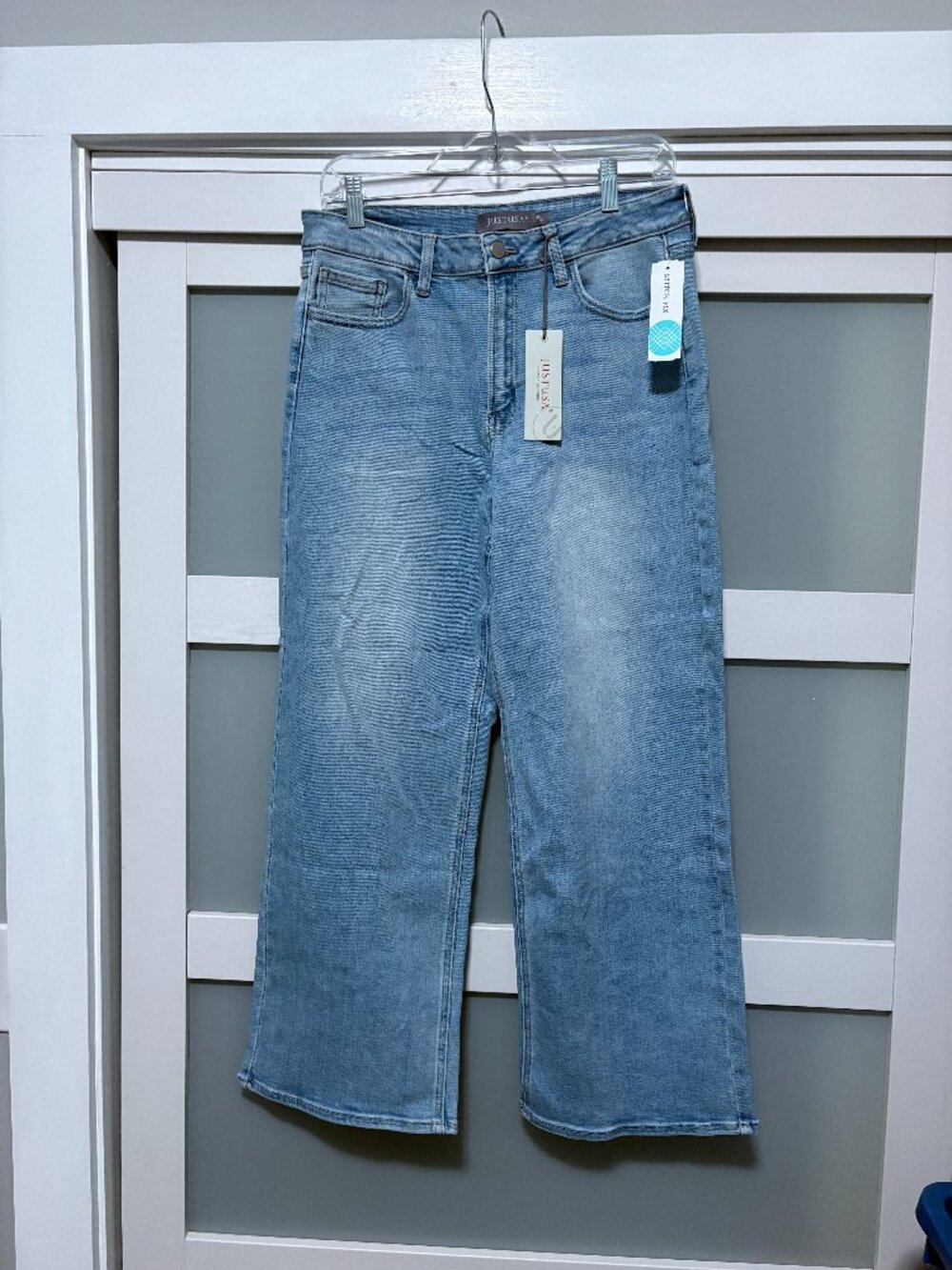 JUSTUSA Just USA Light Denim Jeans 30/10 Slim Wide leg jeans Stitch Fix NEW